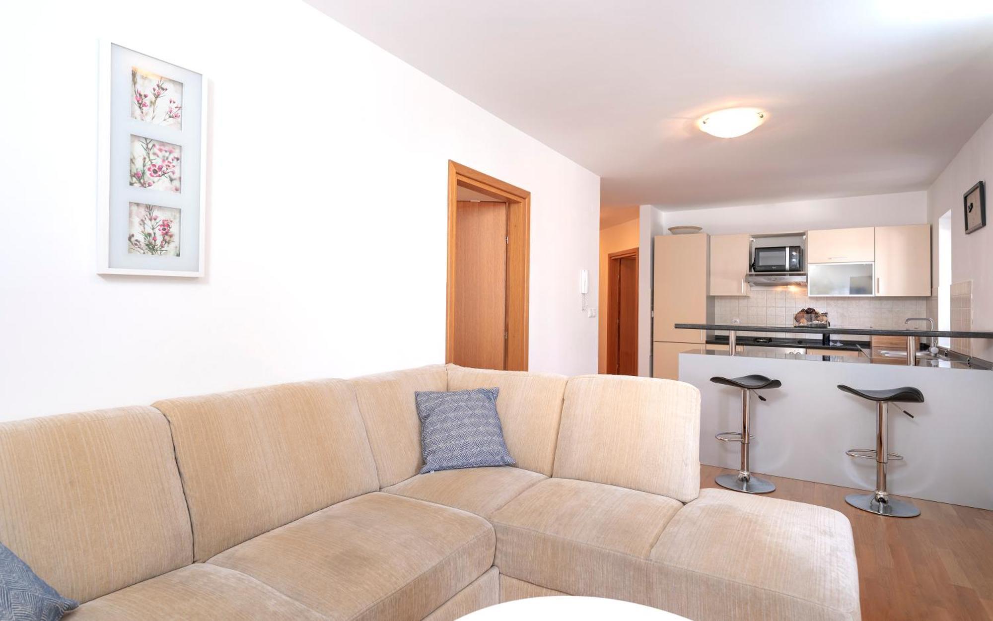 Villa Dalmatia Apartments Bol Bagian luar foto
